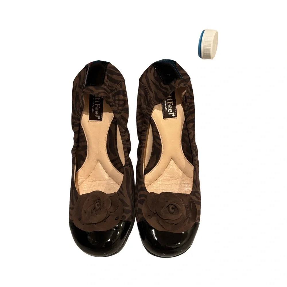 BeautiFeel Zebra Pattern Flats with Black Floral Accent